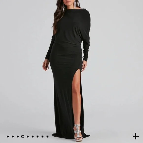 Londyn Formal Convertible Gown - Picture 6 of 8